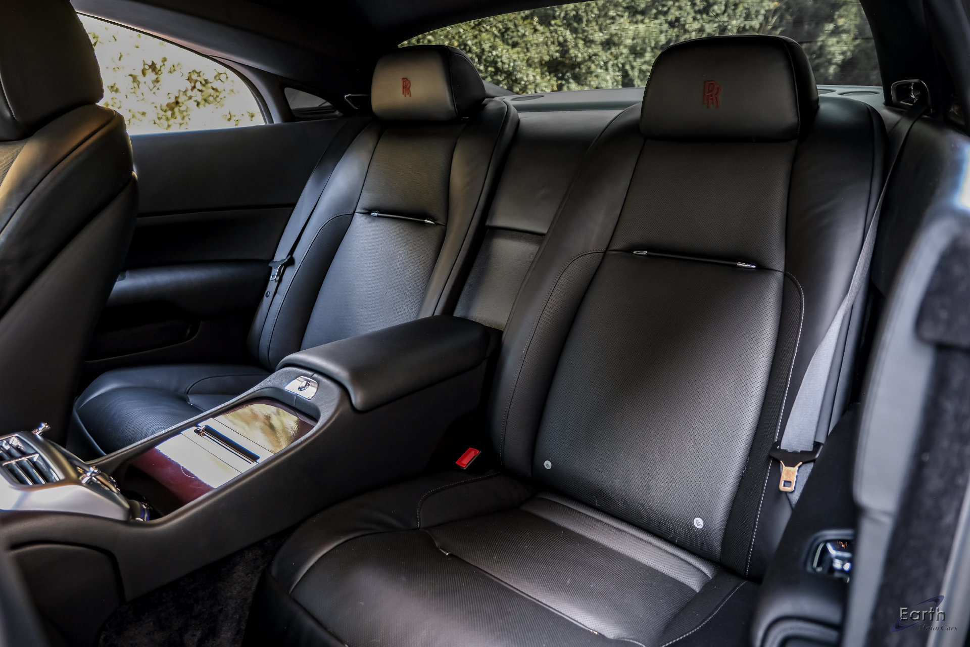 Used 2016 Rolls-Royce Wraith RWD image 83