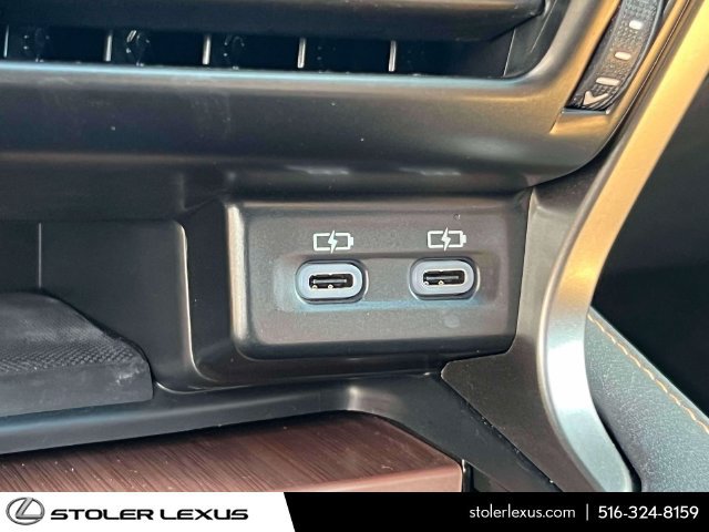 Used 2024 Lexus RX 350h w/ Accessory Package (Z1) AWD/4WD image 34