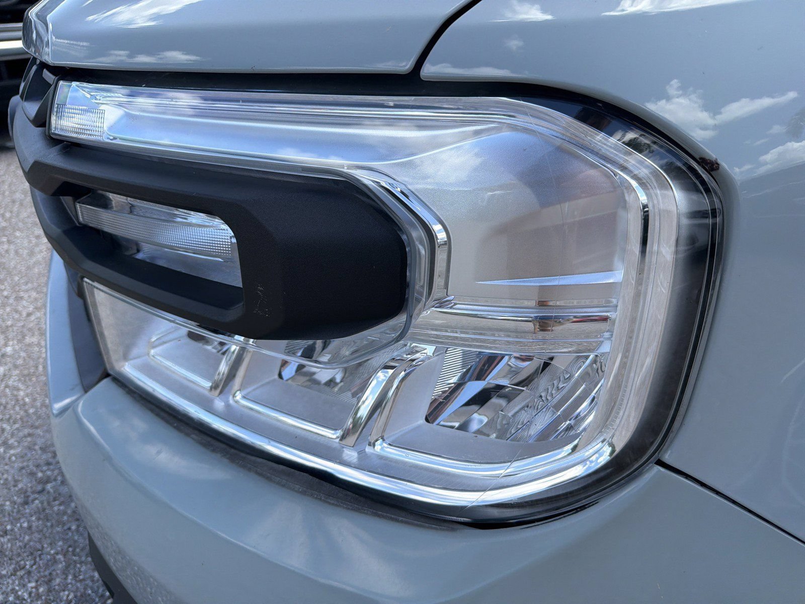 Used 2022 Ford Maverick XL FWD image 9