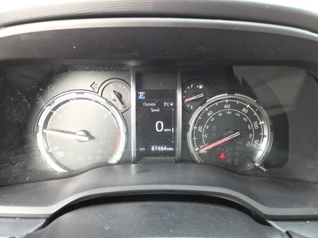 Used 2020 Toyota 4Runner TRD Off-Road image 18