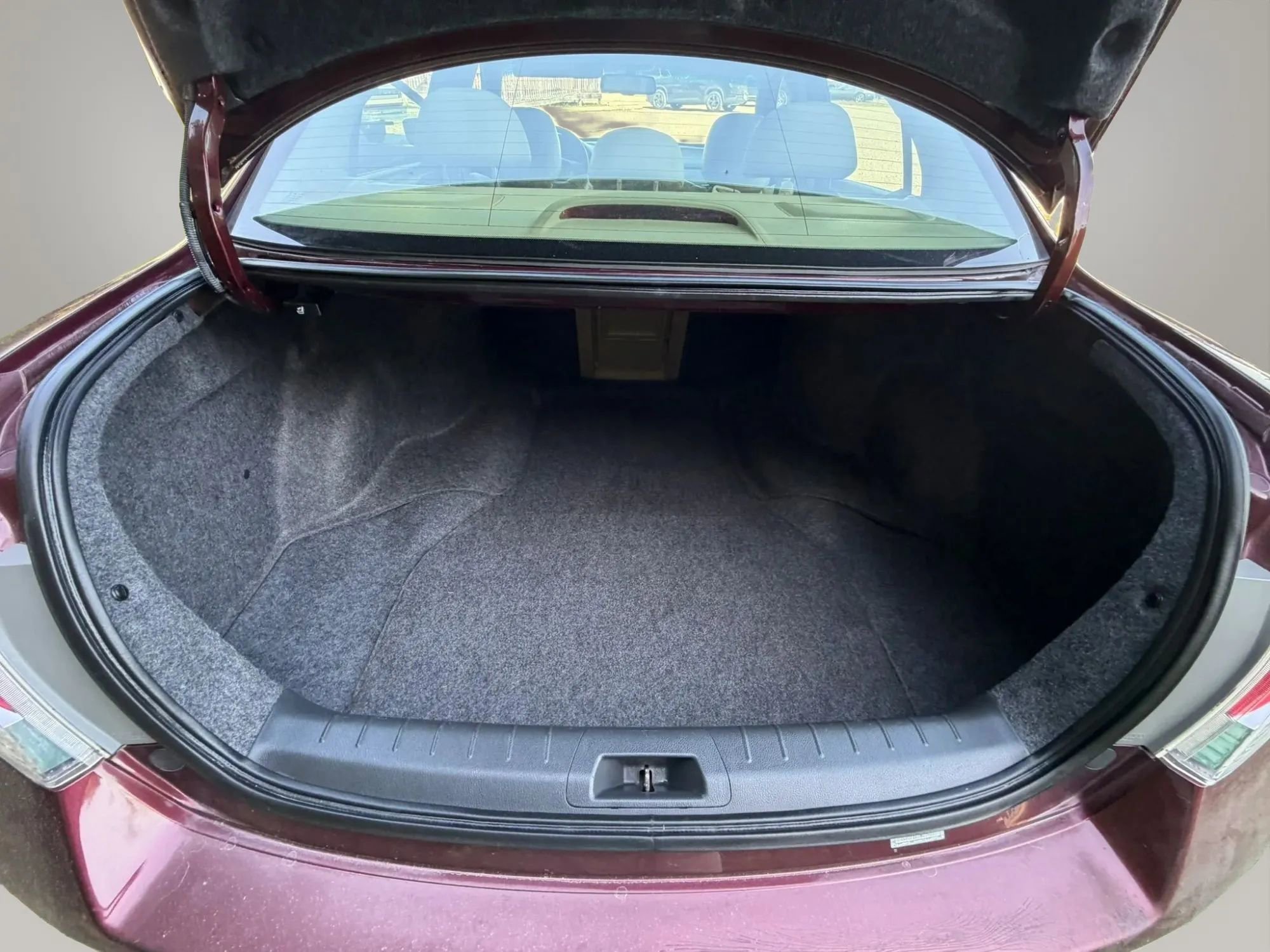 Used 2010 Honda Accord EX-L image 17