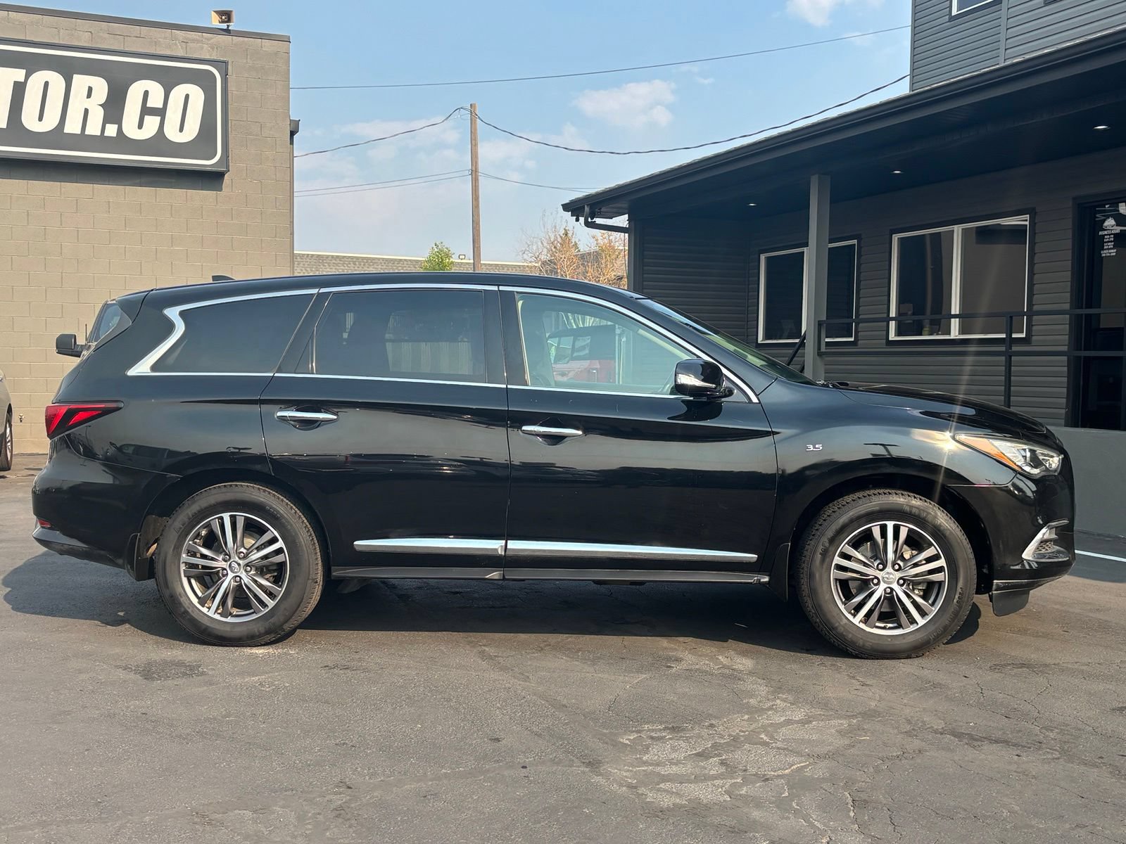 Used 2019 INFINITI QX60 Pure FWD image 5