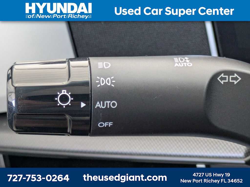 Used 2026 Hyundai Santa Fe SEL w/ Tow & Go Package FWD image 37