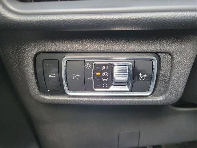 Certified 2024 Lincoln Corsair AWD w/ Equipment Group 101A image 11