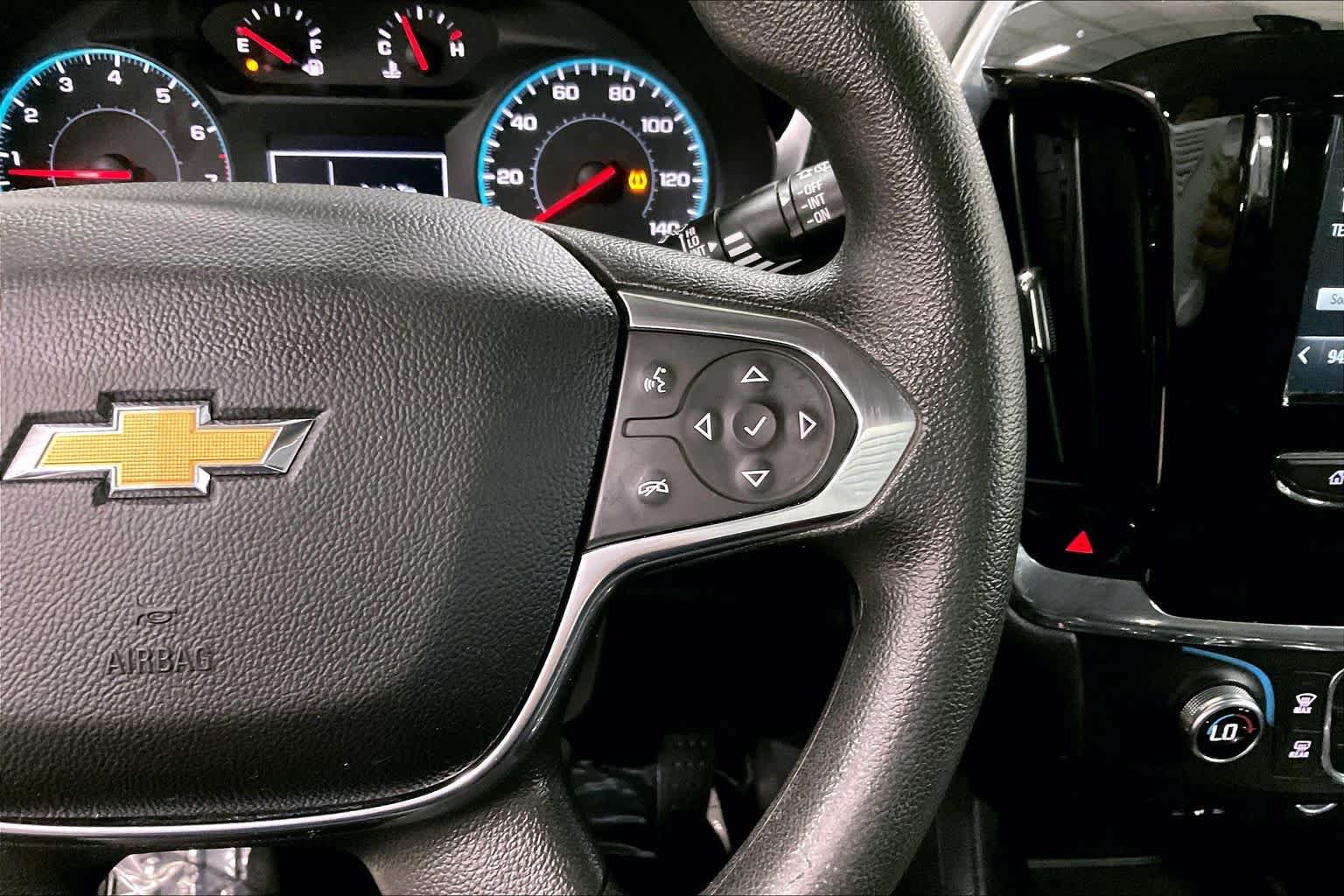 Used 2019 Chevrolet Traverse LS FWD image 23