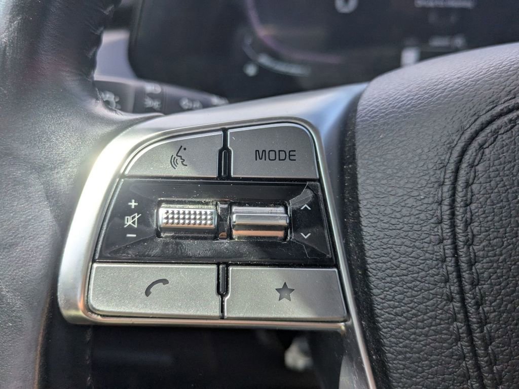 Used 2023 Kia Telluride S image 17