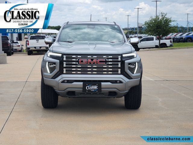 Used 2025 GMC Canyon Denali AWD/4WD image 5