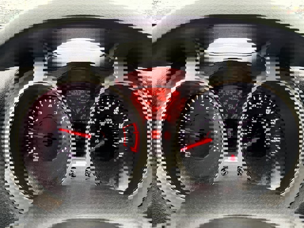 Used 2012 Nissan Juke SL image 34