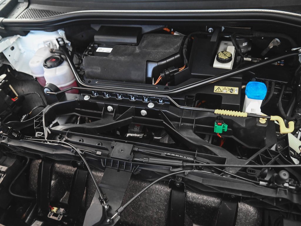 Used 2022 Audi Q4 e-tron Premium Plus w/ Premium Plus image 33