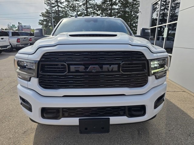 Used 2023 RAM 2500 Limited image 3