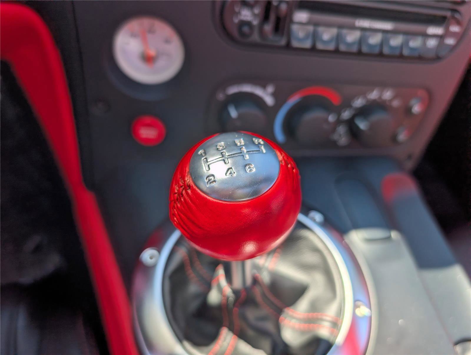 Used 2004 Dodge Viper SRT-10 image 19