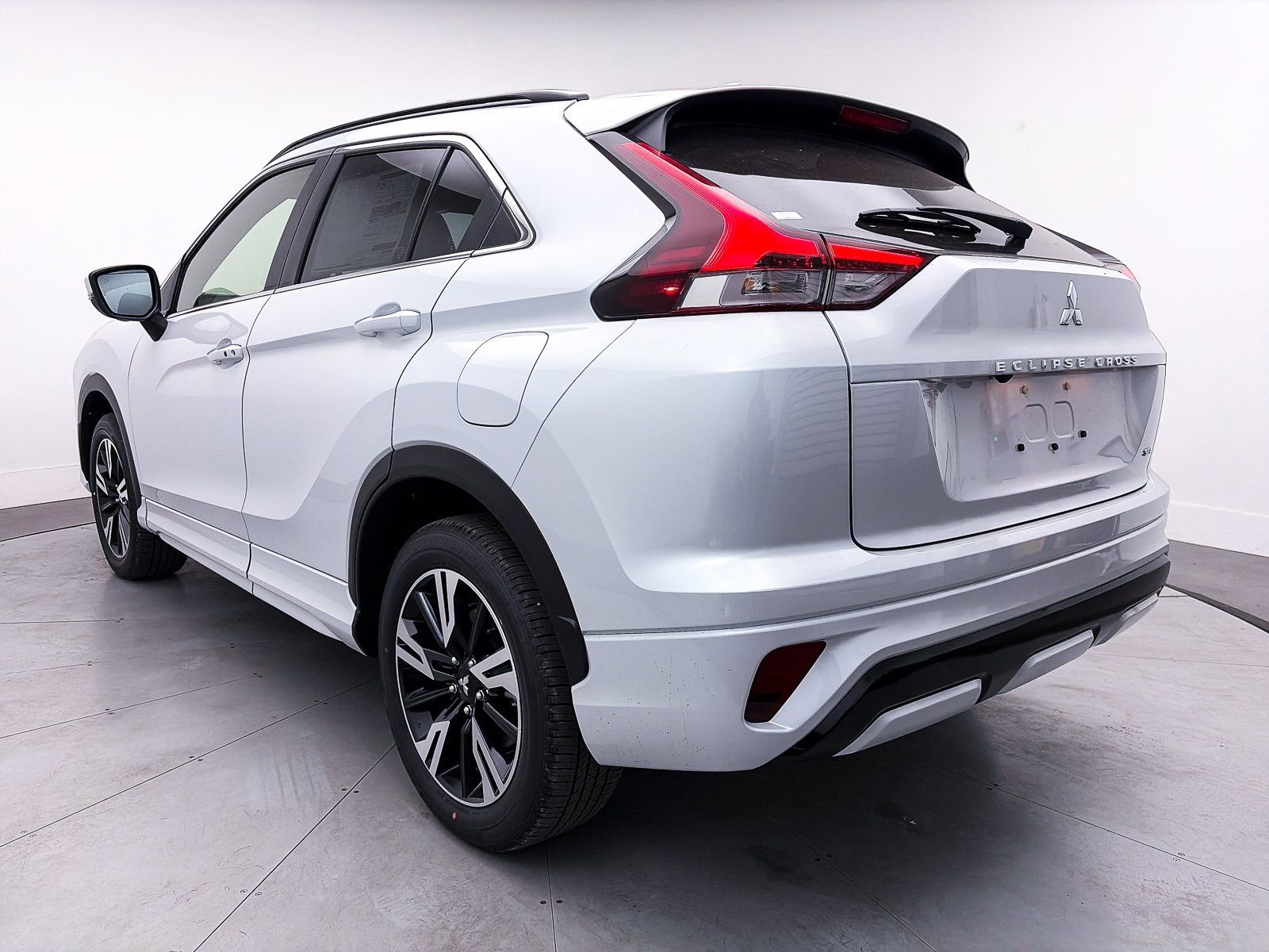 New 2026 Mitsubishi Eclipse Cross SEL AWD/4WD image 4