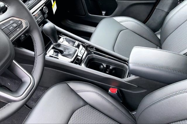 New 2026 Jeep Compass Latitude AWD/4WD image 8