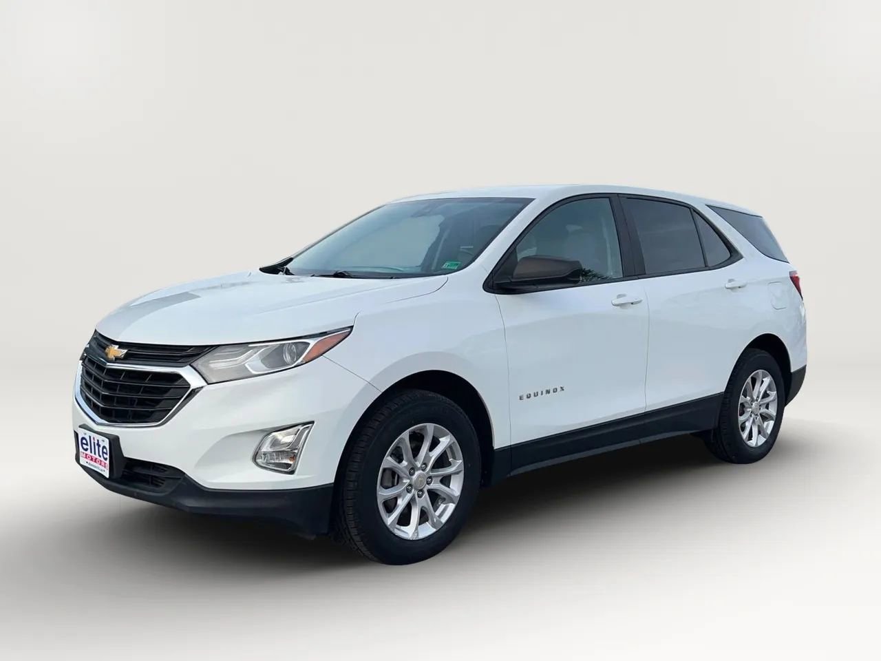 Used 2021 Chevrolet Equinox LS w/ LS Convenience Package image 3
