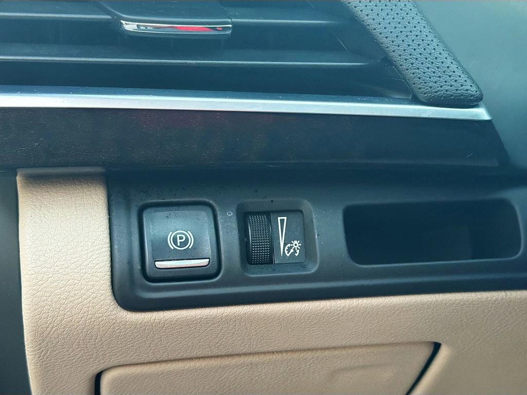 Used 2017 Cadillac CT6 3.6 AWD image 11