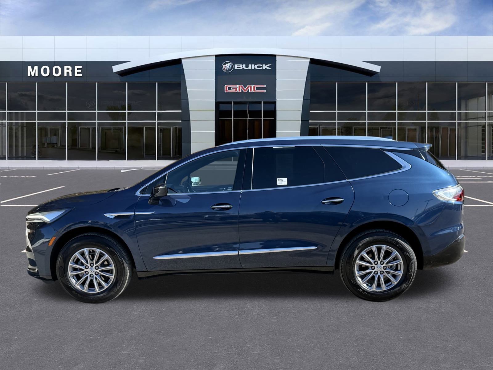 Used 2023 Buick Enclave Essence image 5