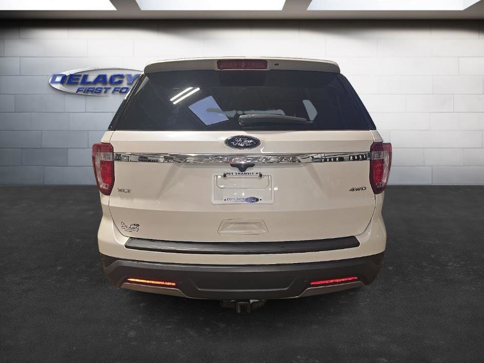 Used 2019 Ford Explorer XLT w/ Equipment Group 201A image 4