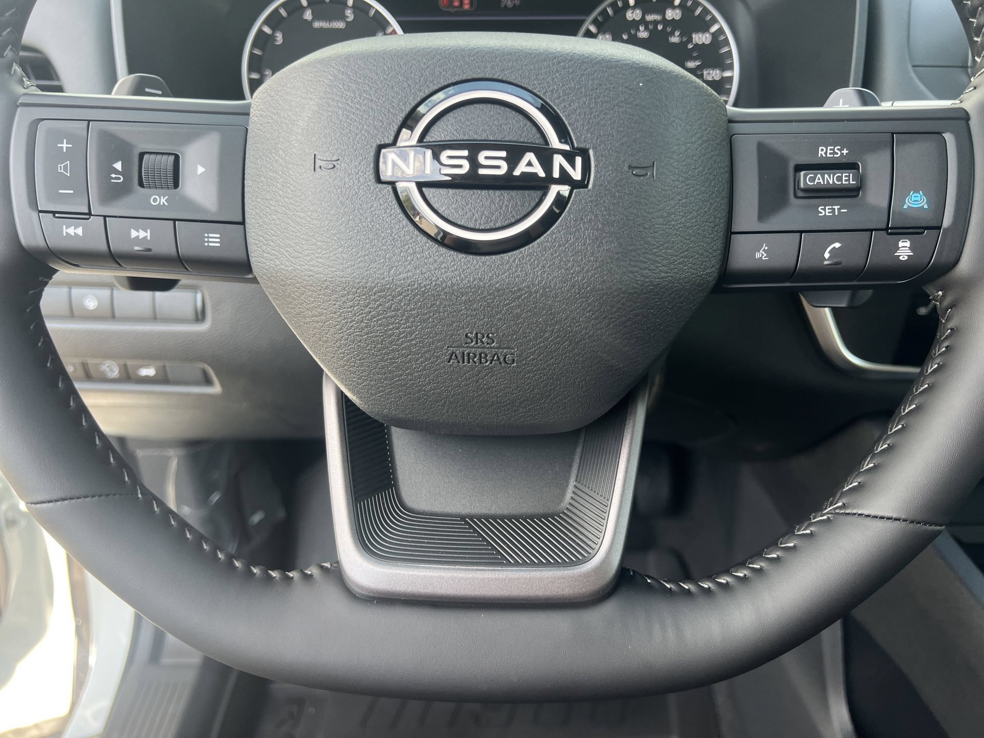 New 2026 Nissan Rogue Dark Armor FWD image 8