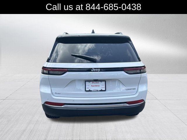 New 2026 Jeep Grand Cherokee Limited RWD image 5