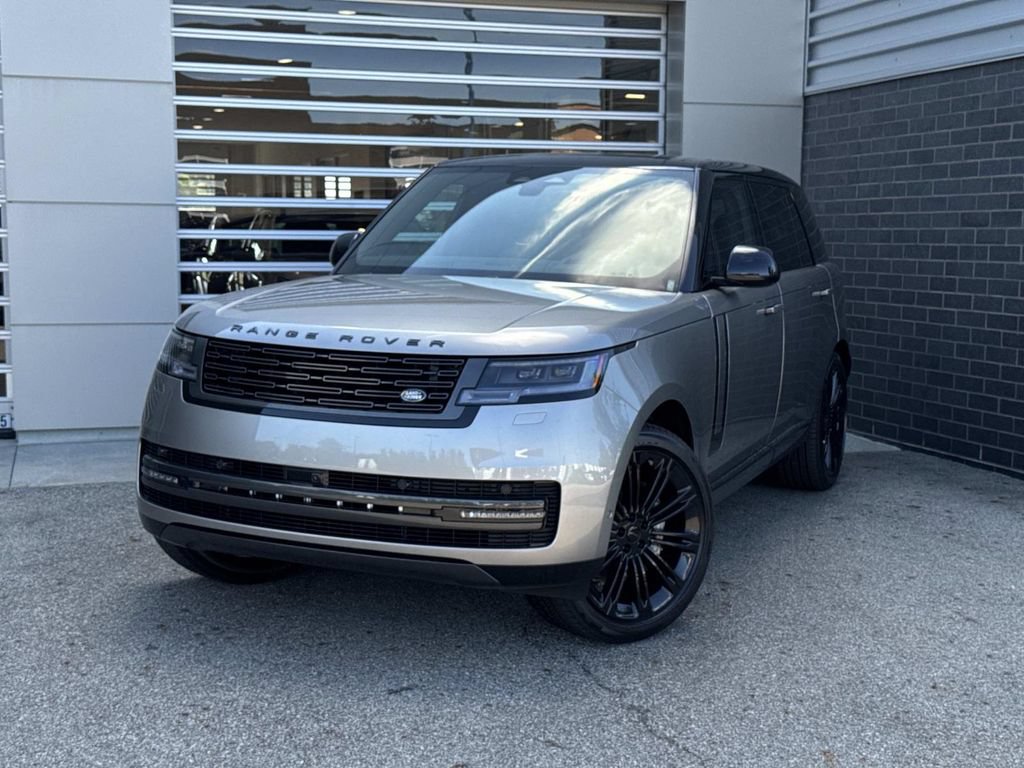 New 2026 Land Rover Range Rover Long Wheelbase SE