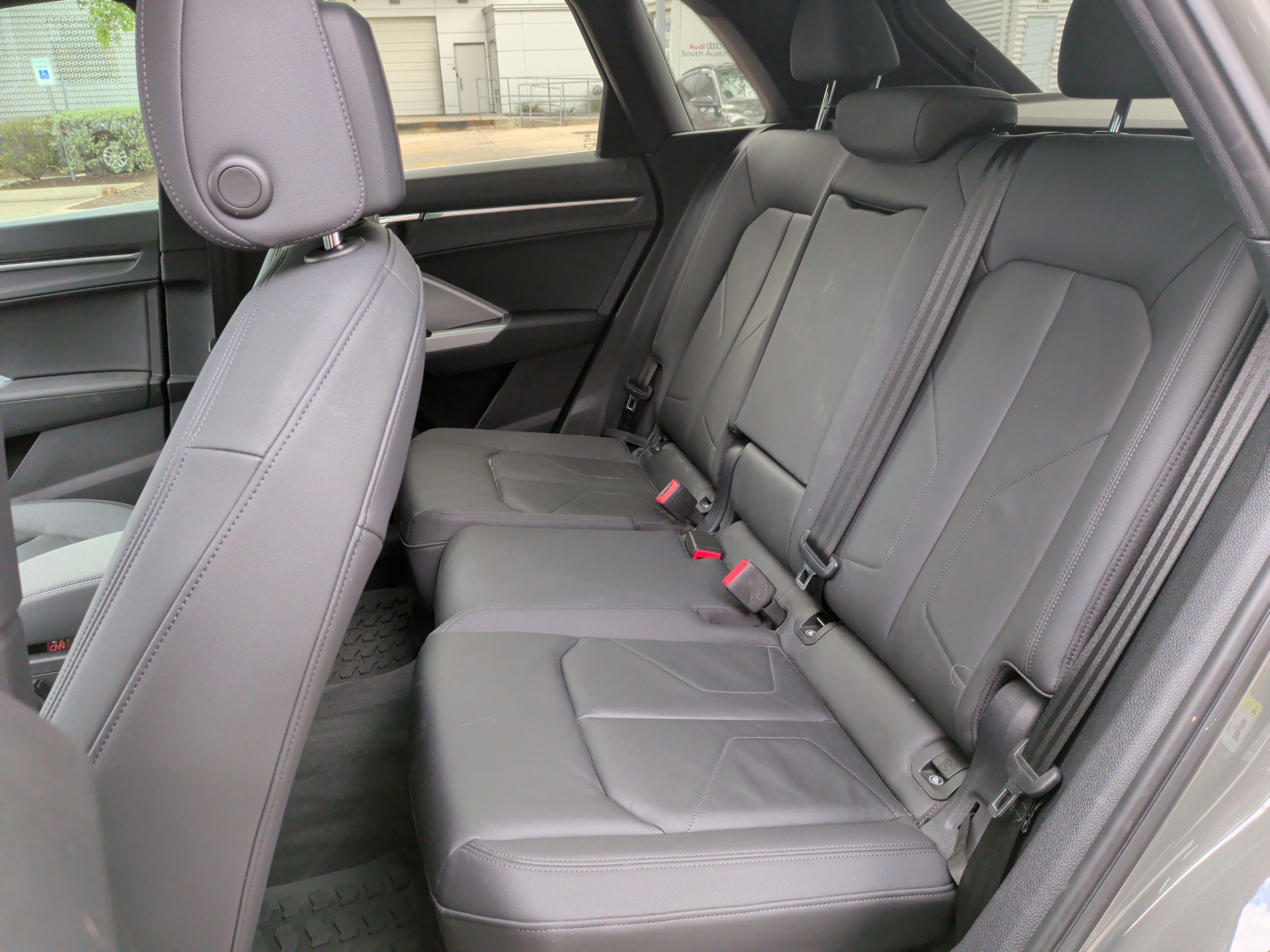 Certified 2020 Audi Q3 2.0T Premium Plus AWD/4WD image 34