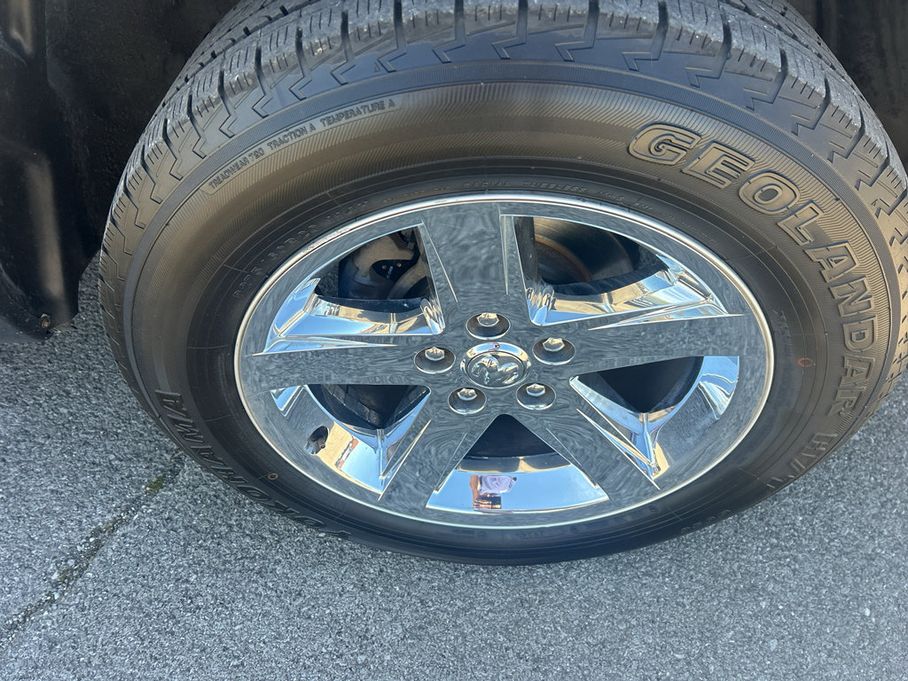 Used 2018 RAM 1500 Express image 12