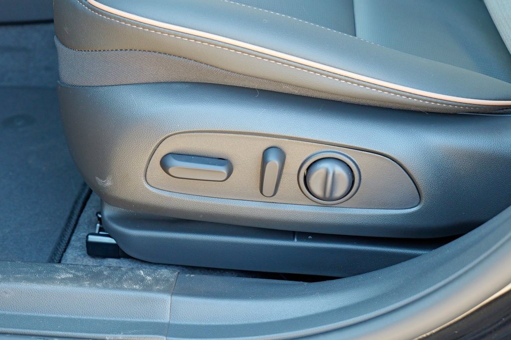 New 2026 Buick Envista Avenir image 21