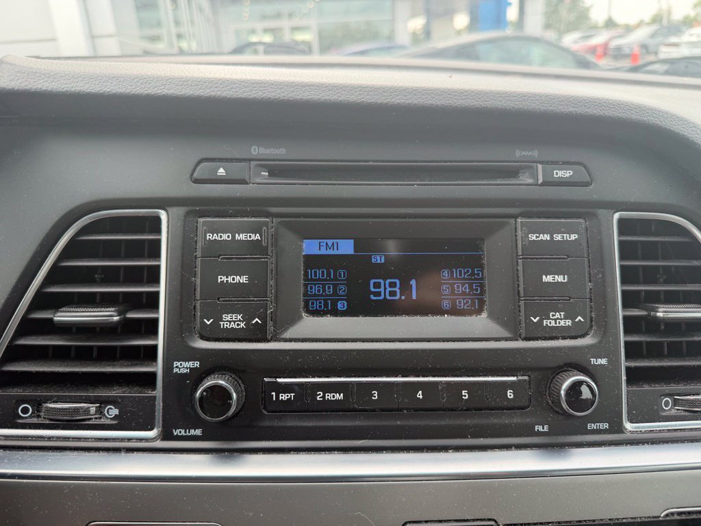 Used 2015 Hyundai Sonata SE FWD image 10