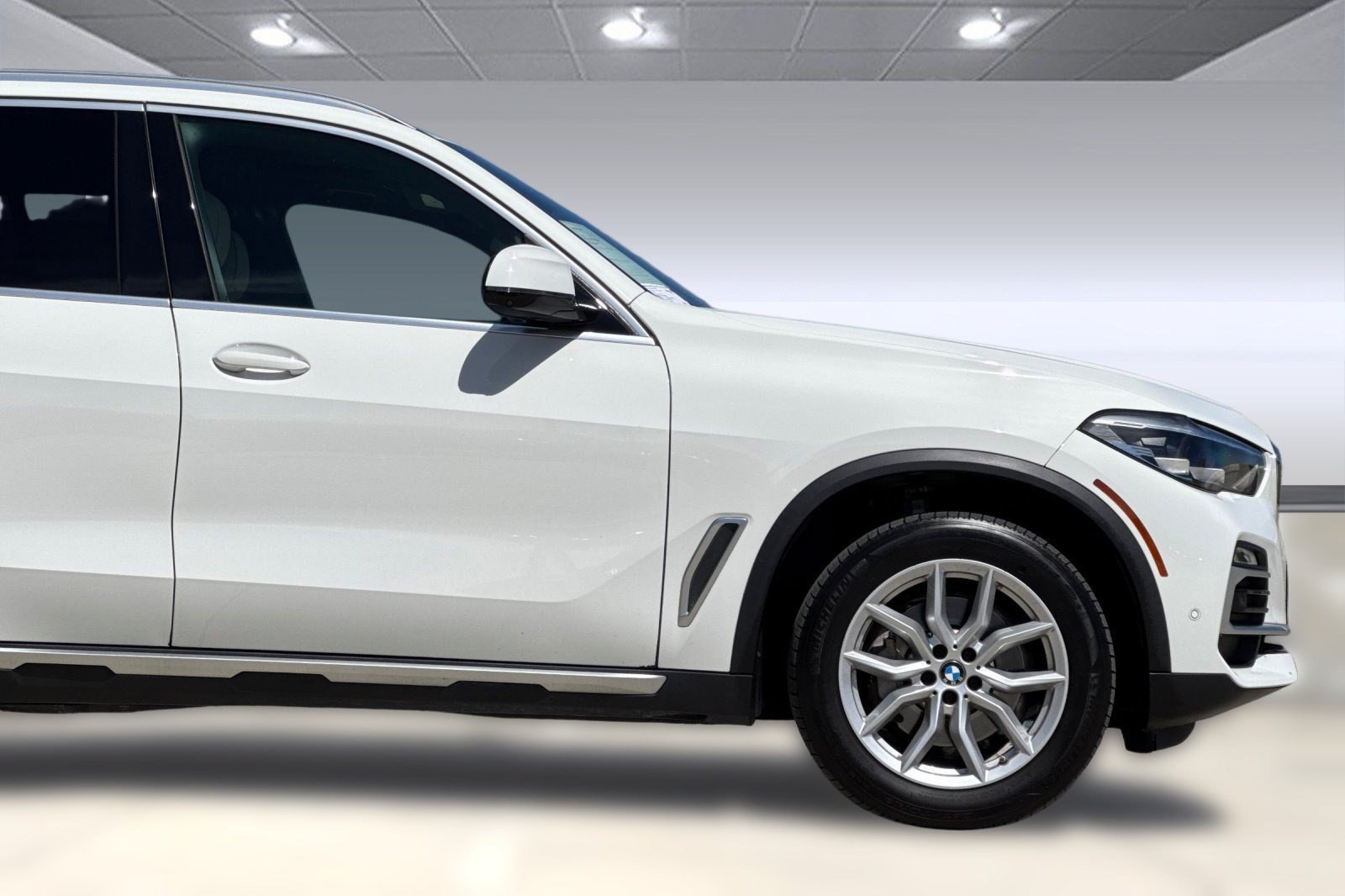 Used 2021 BMW X5 xDrive40i w/ Convenience Package AWD/4WD image 35