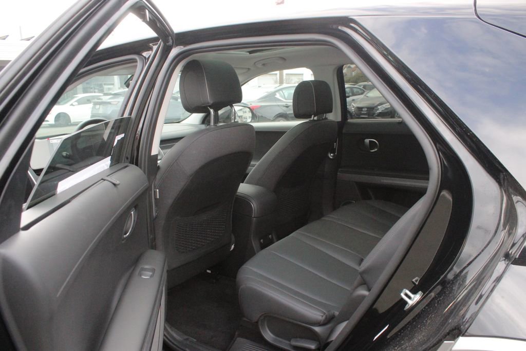 New 2024 Hyundai Ioniq 5 Limited image 18