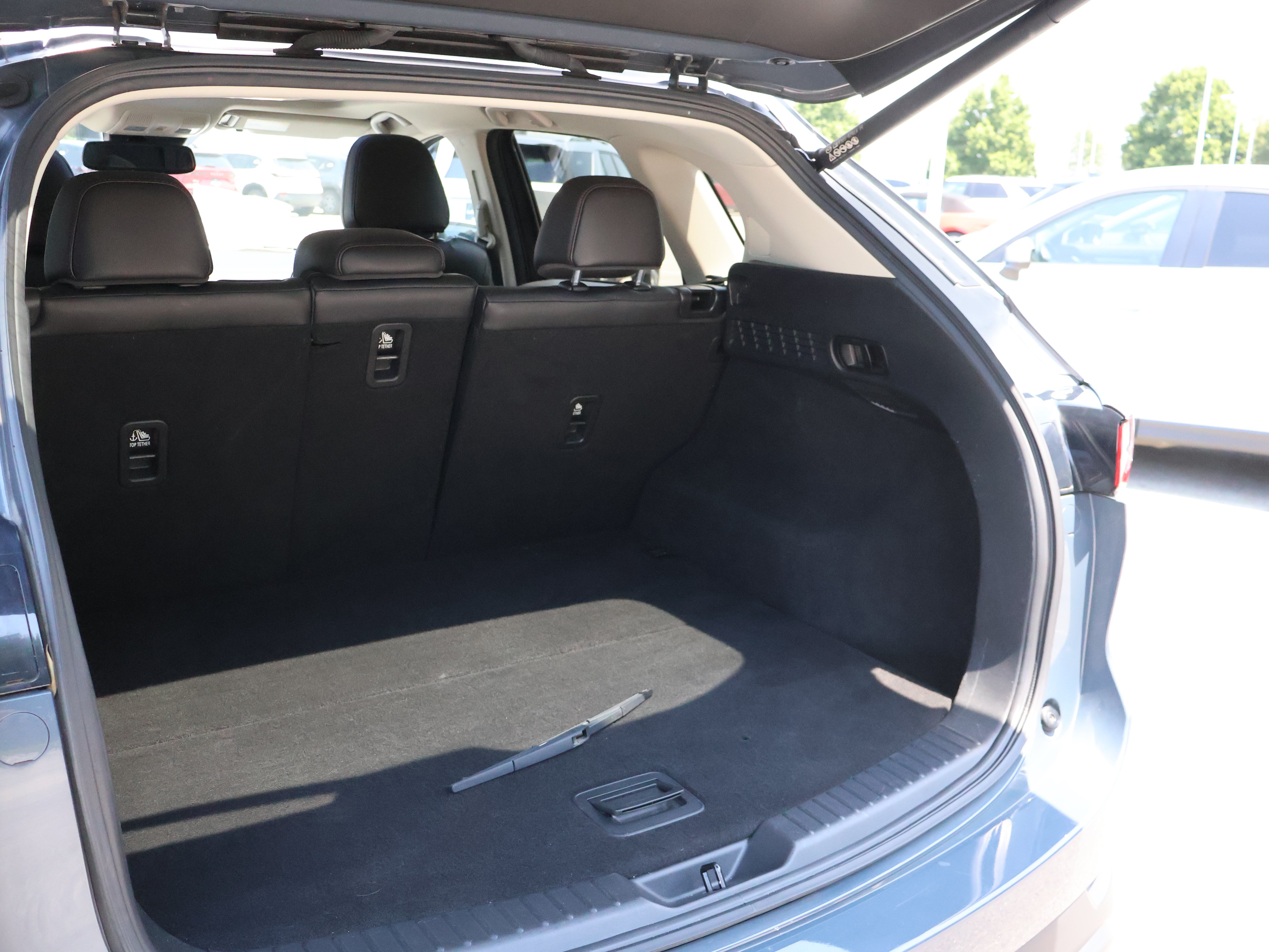 Used 2024 MAZDA CX-5 Carbon Edition AWD/4WD image 16
