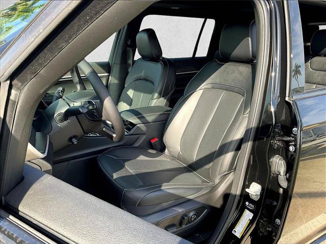 New 2026 Jeep Grand Cherokee L Limited AWD/4WD image 9