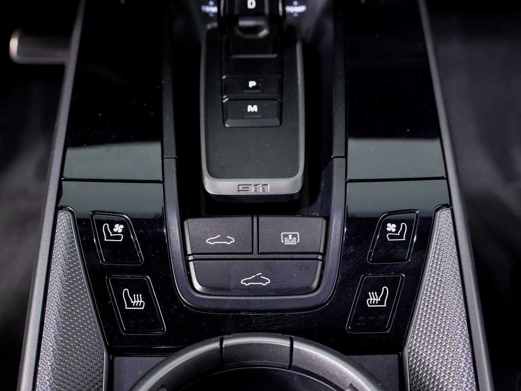 Certified 2024 Porsche 911 Carrera S w/ Sport Package image 21