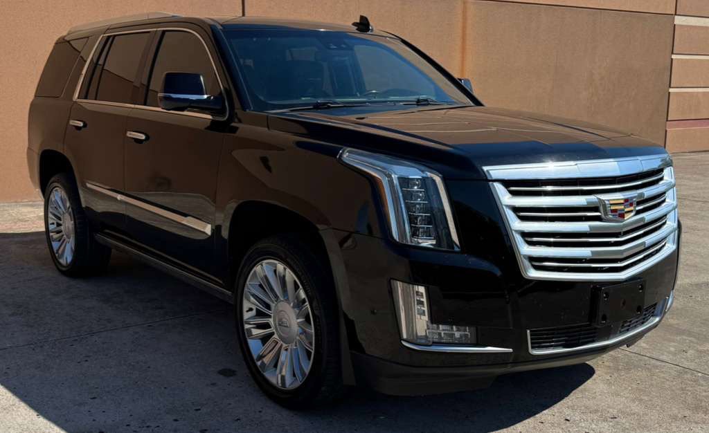 Used 2018 Cadillac Escalade Platinum