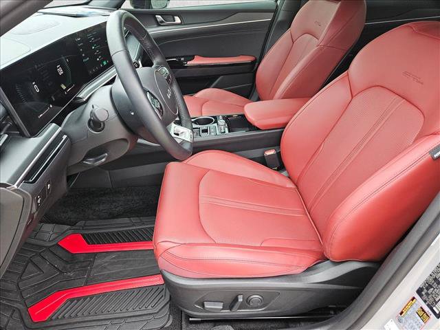 Used 2026 Kia K5 GT-Line w/ GT-Line Red Interior Package AWD/4WD image 16