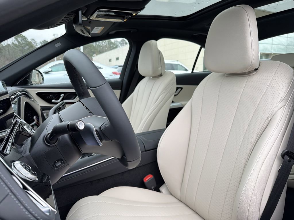 New 2026 Mercedes-Benz E 350 4MATIC Sedan image 12