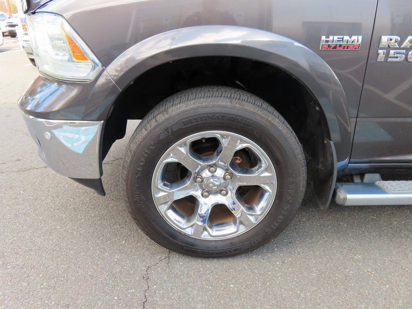 Used 2014 RAM 1500 Laramie w/ Convenience Group image 14