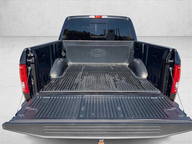 Used 2015 Ford F150 XLT w/ Equipment Group 302A Luxury RWD image 6