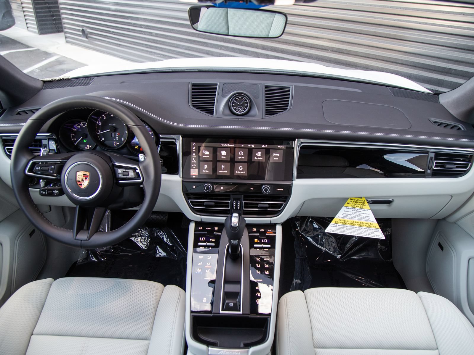 New 2026 Porsche Macan AWD/4WD image 19