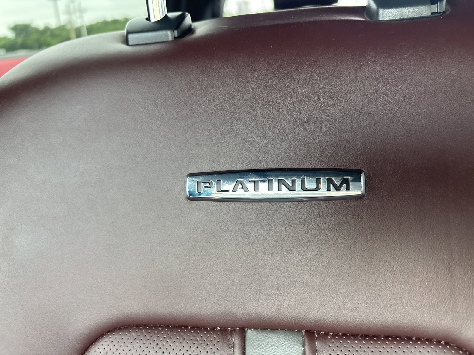 Used 2017 Ford F150 Platinum w/ Equipment Group 701A Luxury RWD image 7