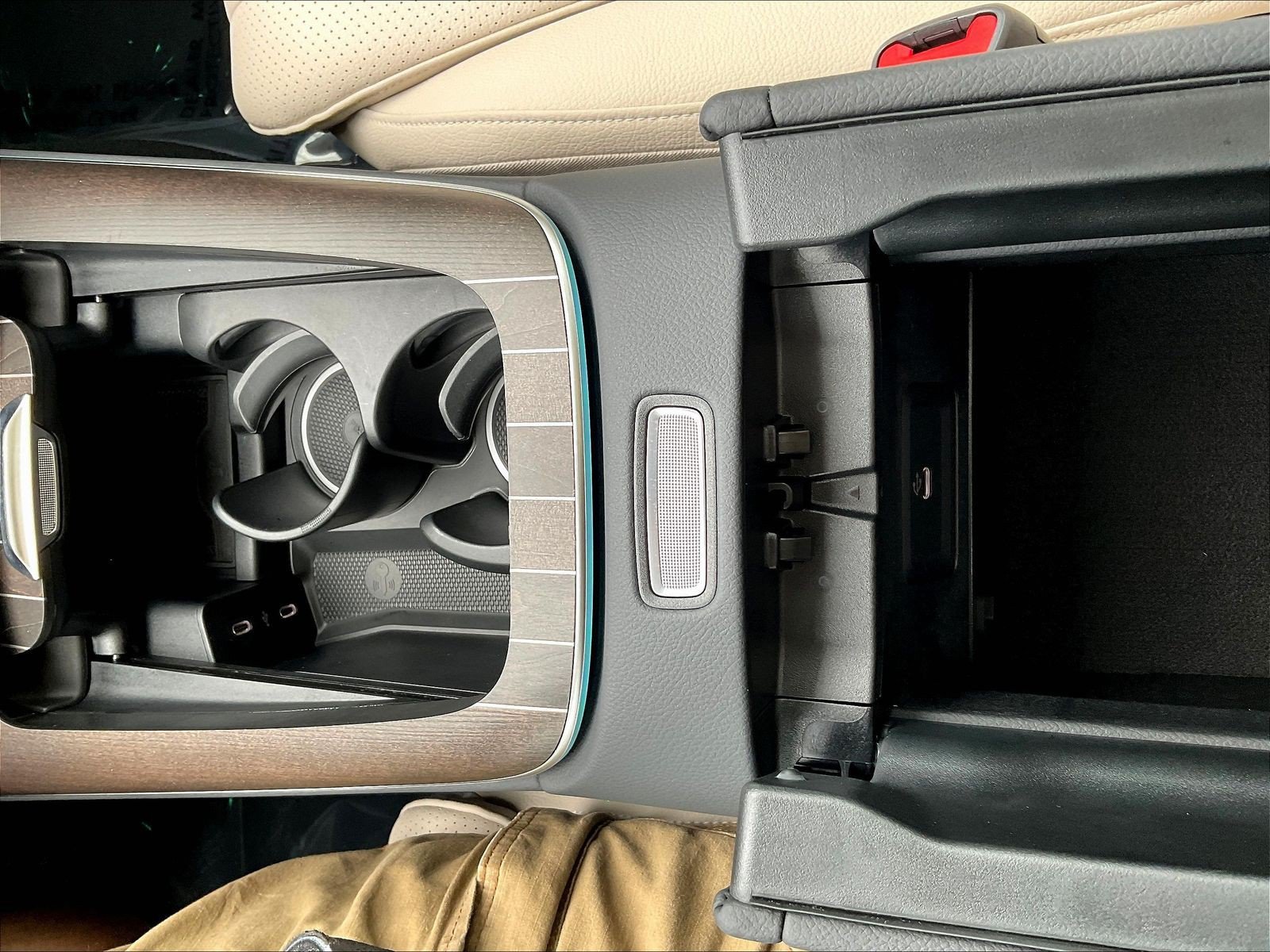 Certified 2025 Mercedes-Benz E 350 4MATIC Sedan image 16