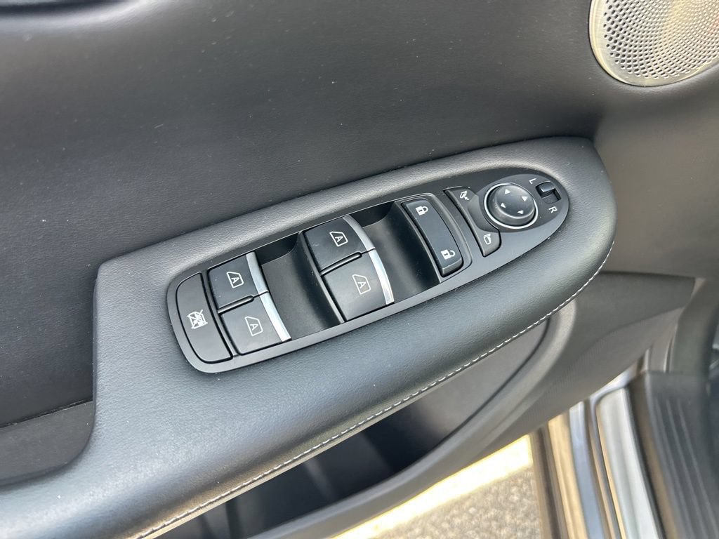 Used 2022 INFINITI QX50 Sensory FWD image 36