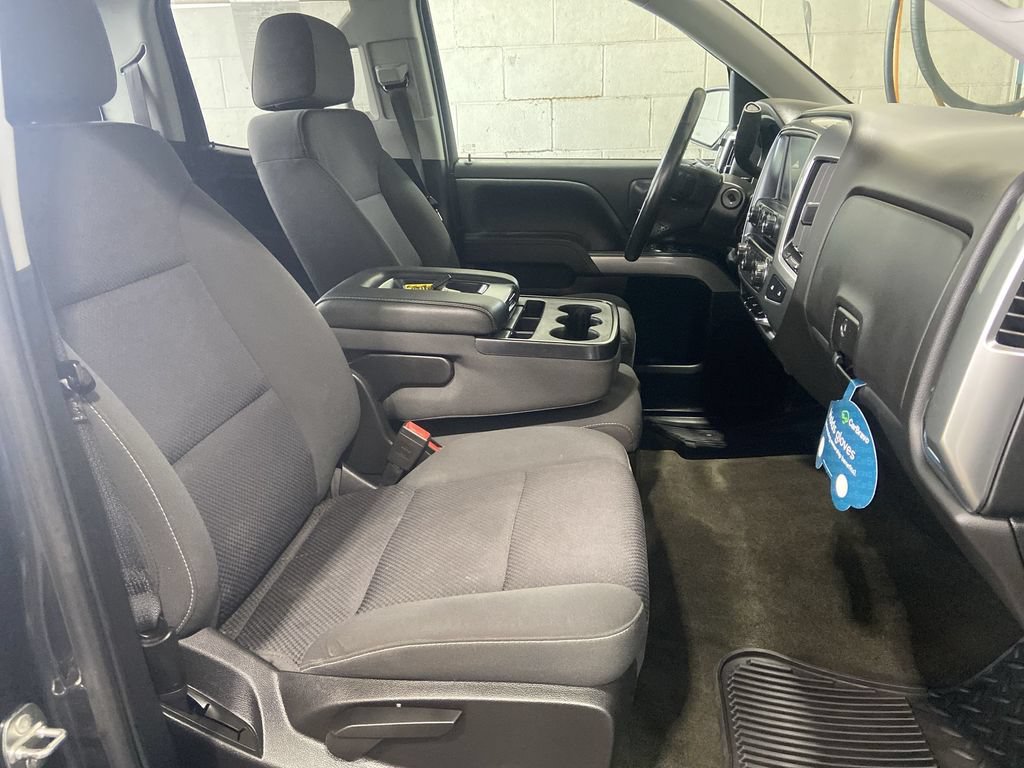 Used 2018 Chevrolet Silverado 1500 LT w/ All Star Edition AWD/4WD image 26