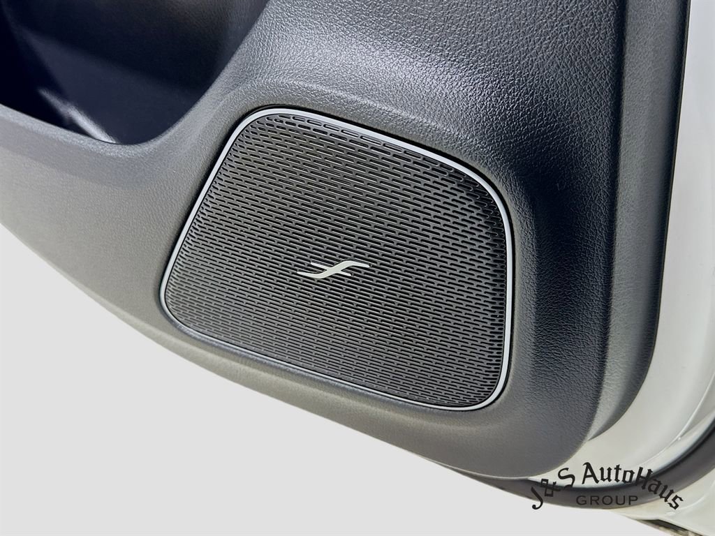 Used 2023 Mercedes-Benz CLA 45 AMG 4MATIC w/ AMG Dynamic Plus Package image 32