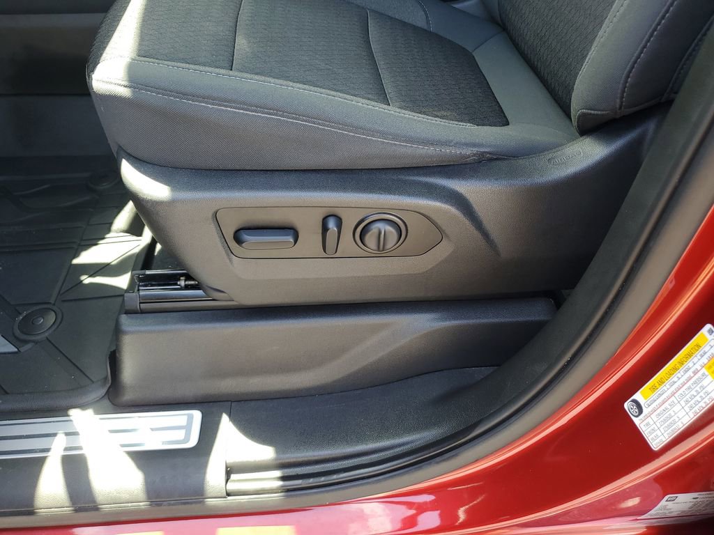 Used 2021 Chevrolet Silverado 1500 RST image 24