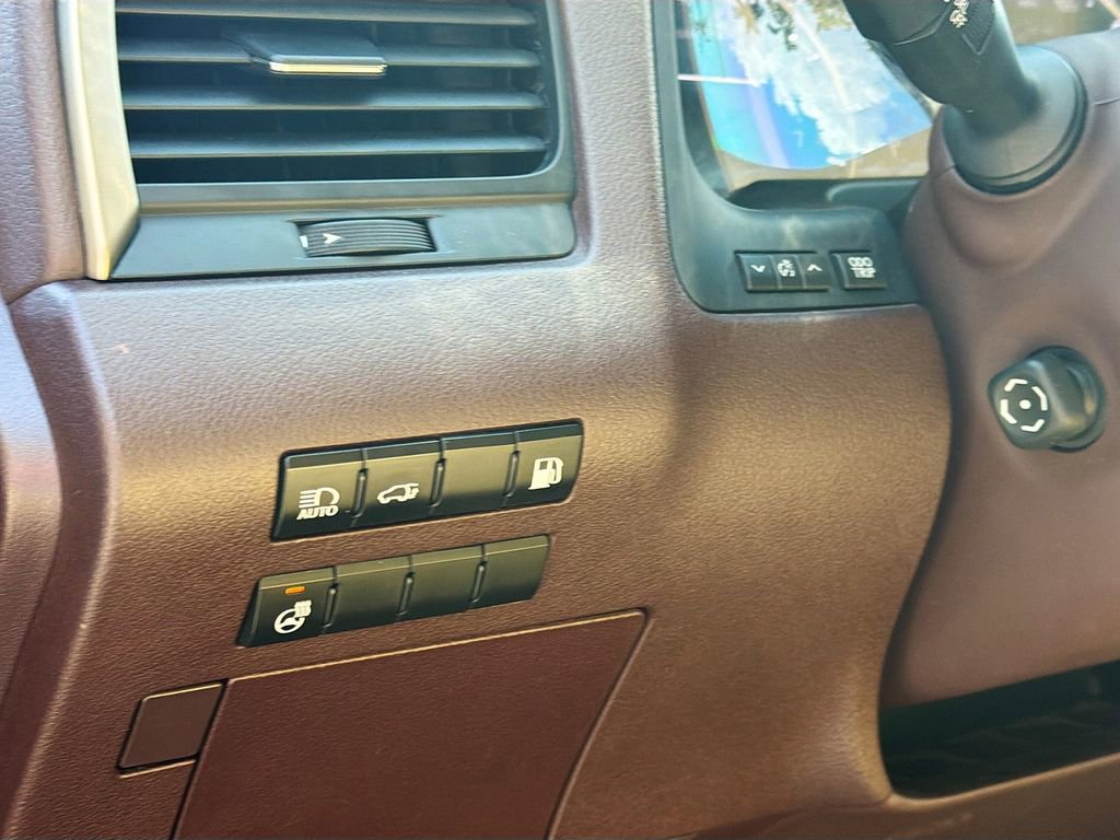 Used 2016 Lexus RX 450h FWD image 10