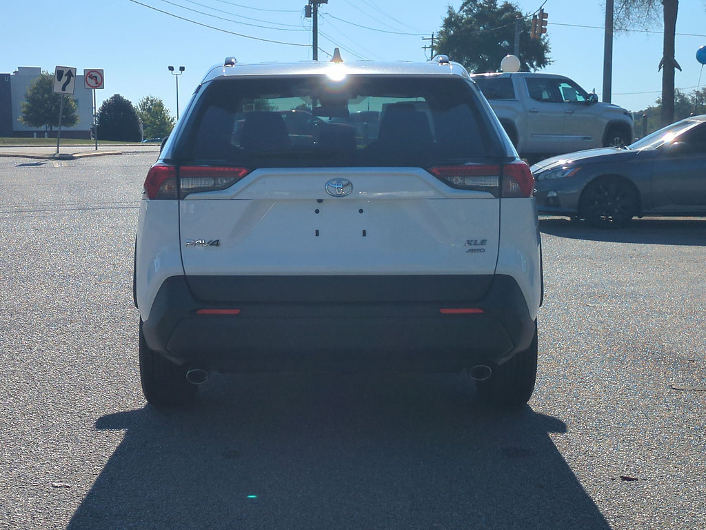 Certified 2024 Toyota RAV4 XLE AWD/4WD image 4