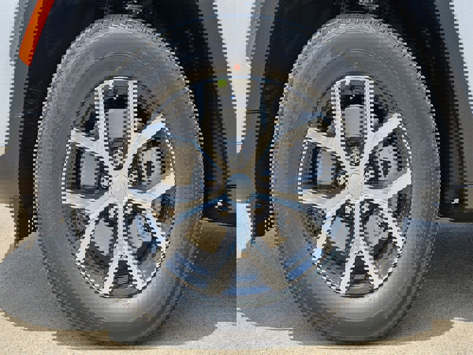 New 2025 Jeep Grand Cherokee L Limited w/ Trailer Tow Package image 10