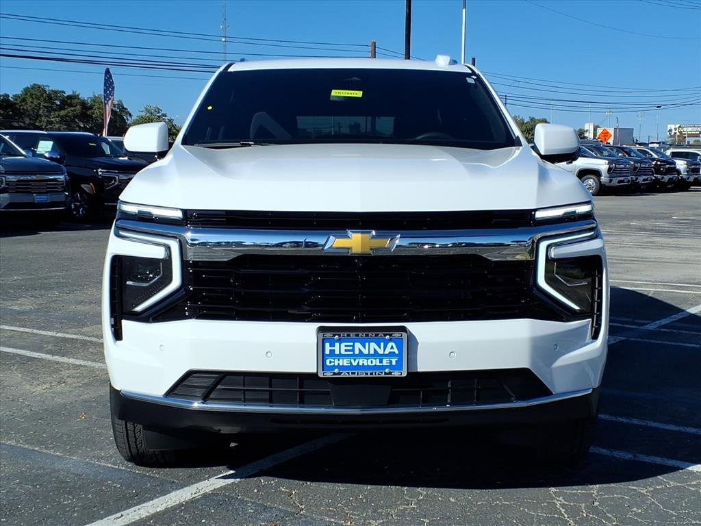 New 2026 Chevrolet Suburban LS image 2