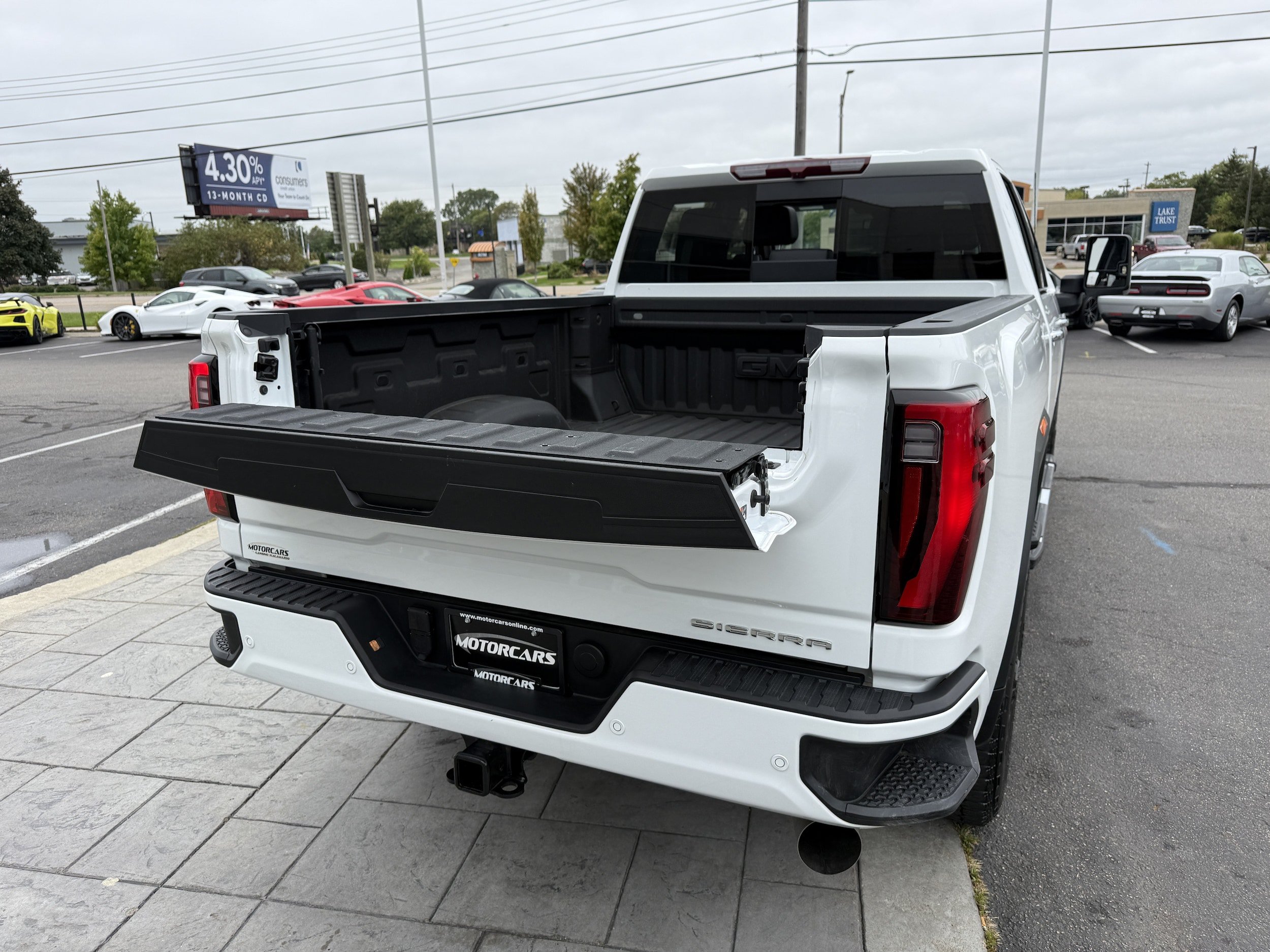 Used 2025 GMC Sierra 2500 Denali AWD/4WD image 39